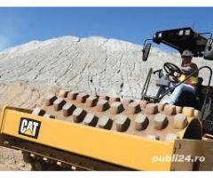 Imagine pentru Oferim servicii inchiriere compactor cu picior oaie
