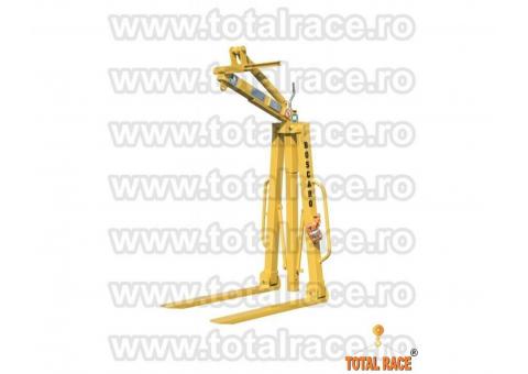 Furci macara profesionale oferite de Total Race · foto 3 din 4