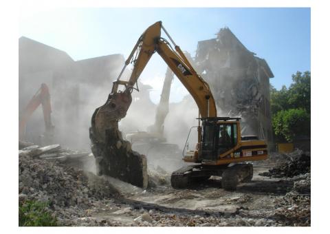 Demolari constructii diverse: case, blocuri, hale 