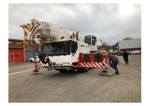 Inchiriez macara/le si utilaje constructii  ?? 