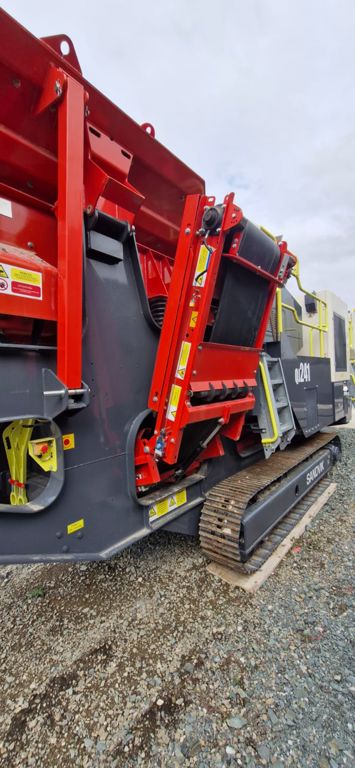 Închiriez Concasor Mobil 50T · foto 3 din 6